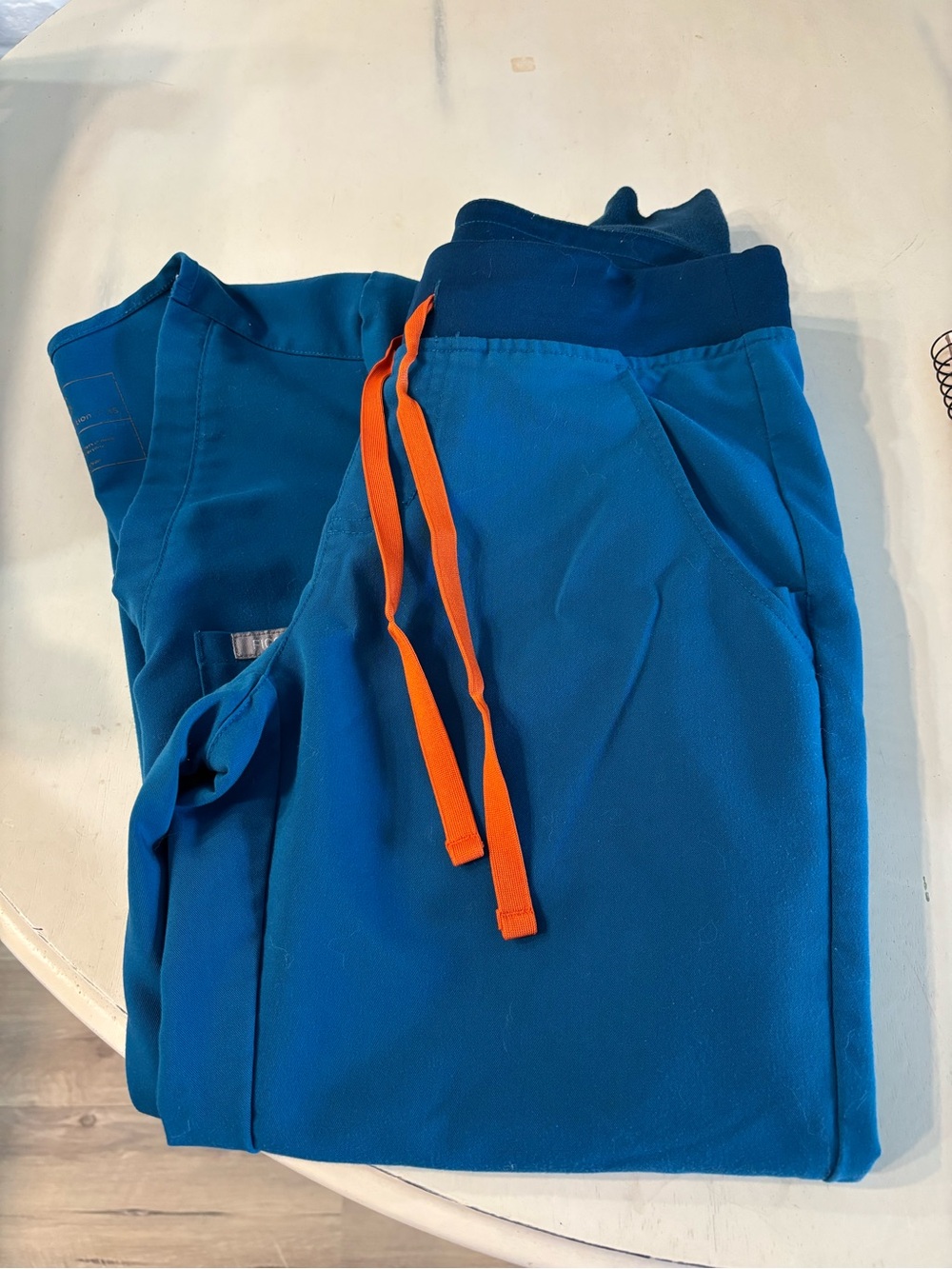 FIGS Scrub Pants